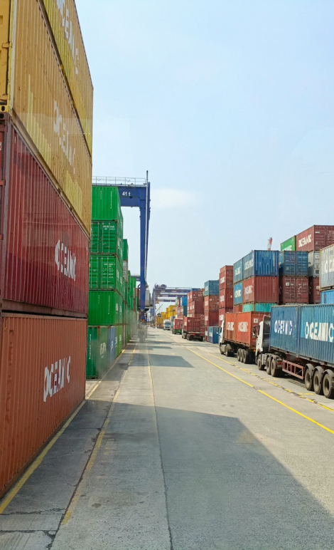 portcalls-asia-4qyYTr_NyFI-unsplash